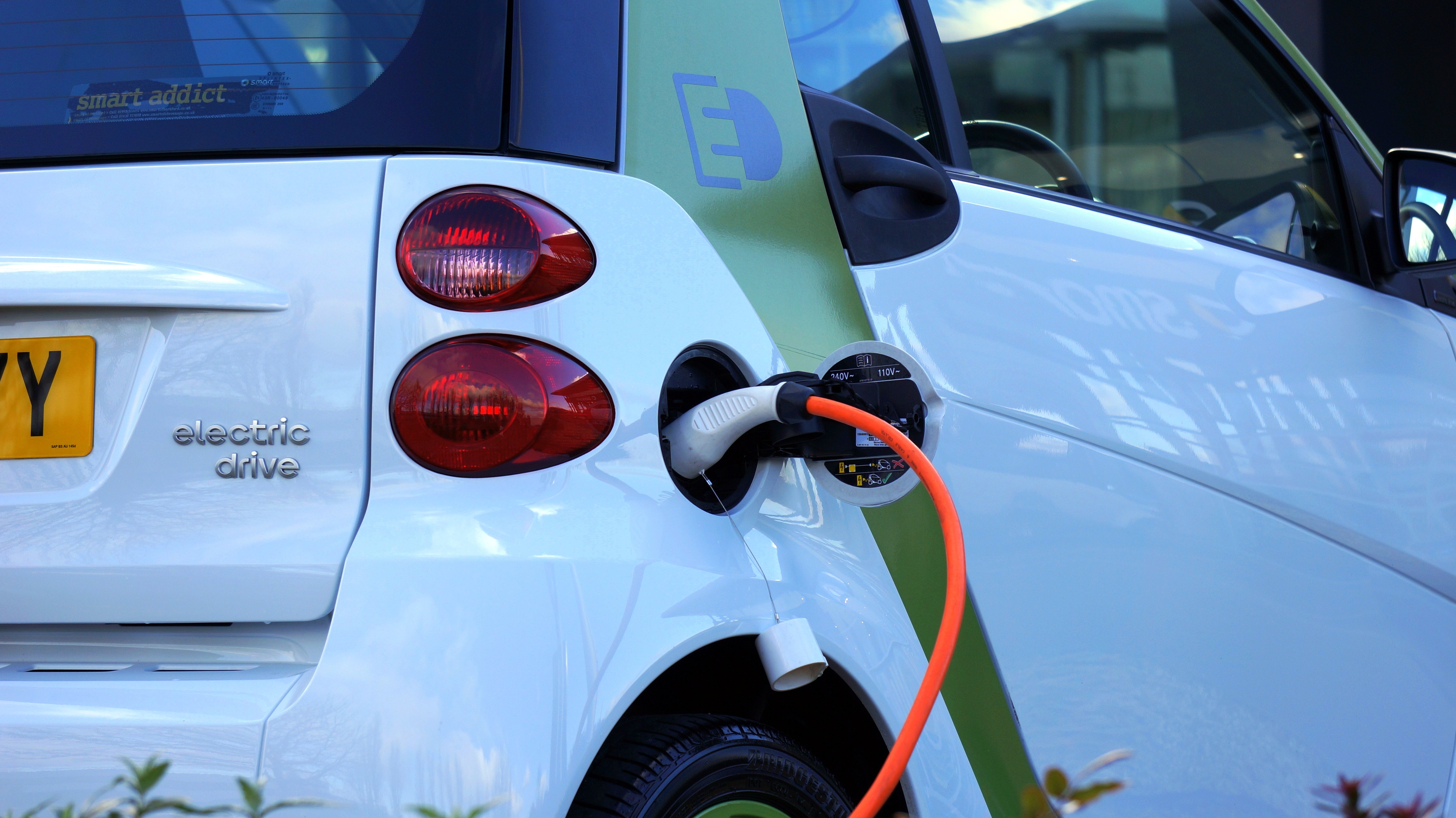 Electrical Vehicle Charging in Calgary